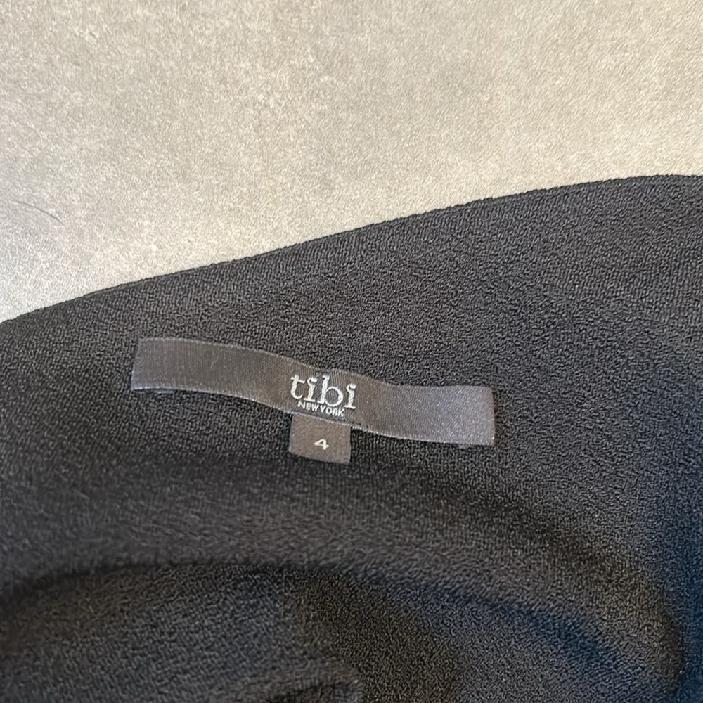 Tibi One Shoulder Cropped Top - Picture 5 of 10